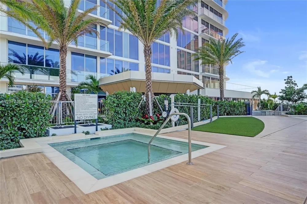 153 Seabreeze Boulevard #1403 Fort Lauderdale, FL 33304