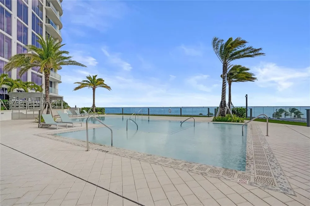 153 Seabreeze Boulevard #1403 Fort Lauderdale, FL 33304