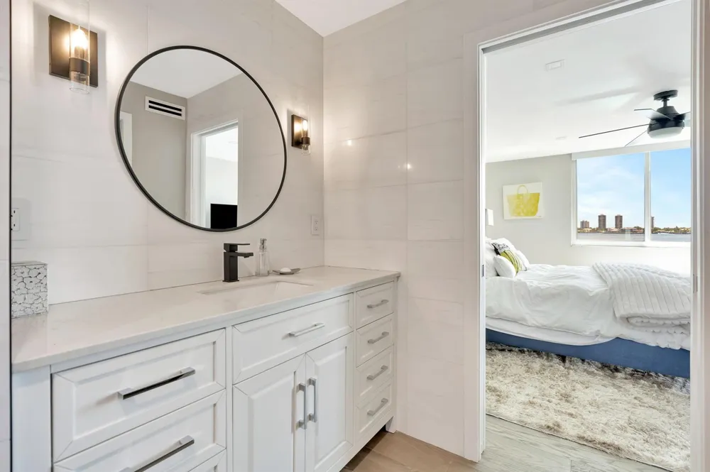 301 LAKE SHORE DRIVE #302 Lake Park, FL 33403