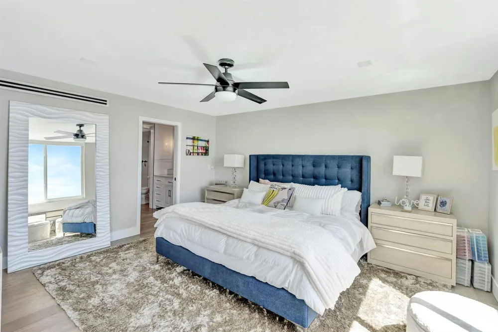 301 LAKE SHORE DRIVE #302 Lake Park, FL 33403