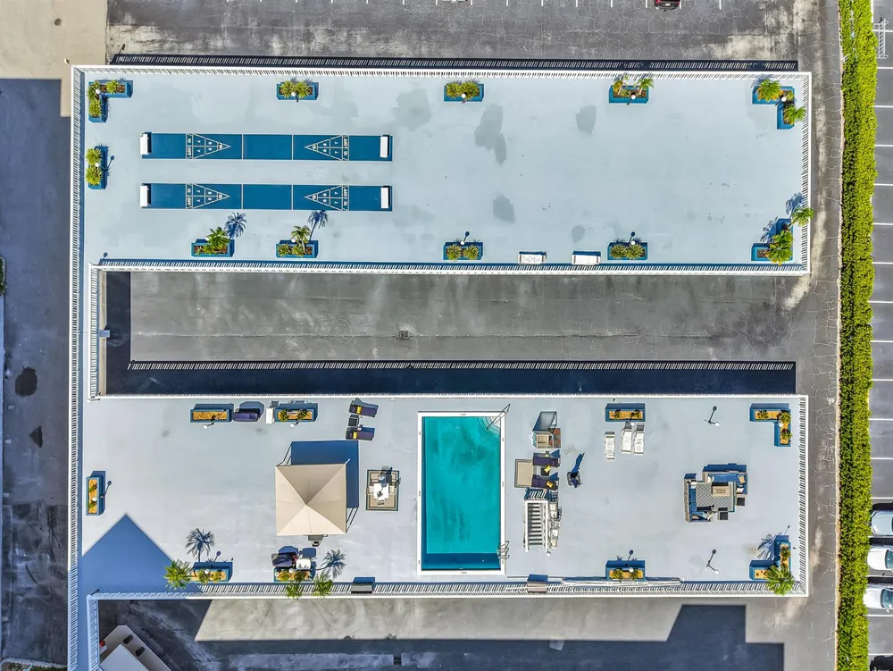 301 LAKE SHORE DRIVE #302 Lake Park, FL 33403