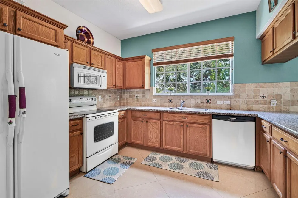4607 Danson Way Delray Beach, FL 33445