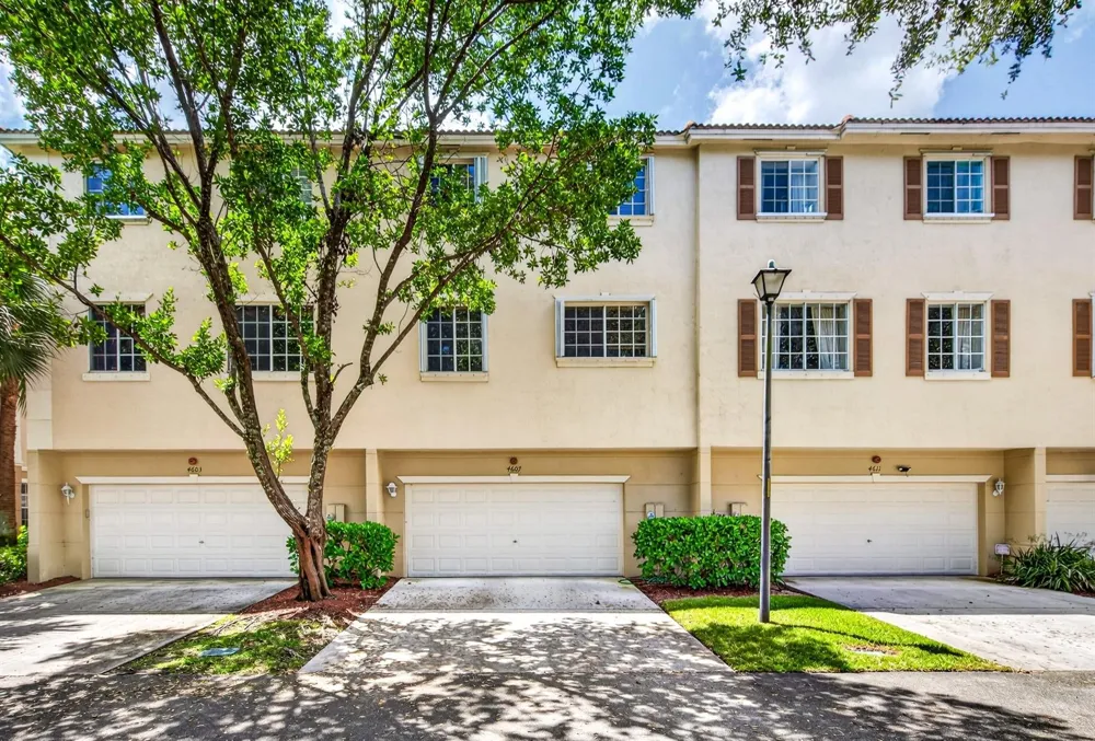 4607 Danson Way Delray Beach, FL 33445
