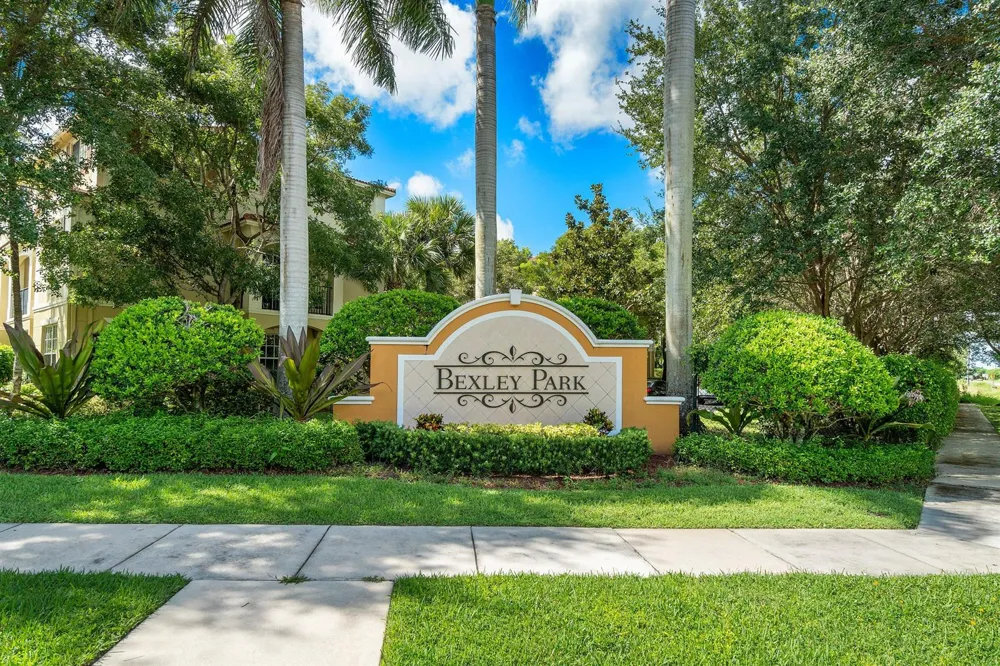 4607 Danson Way Delray Beach, FL 33445