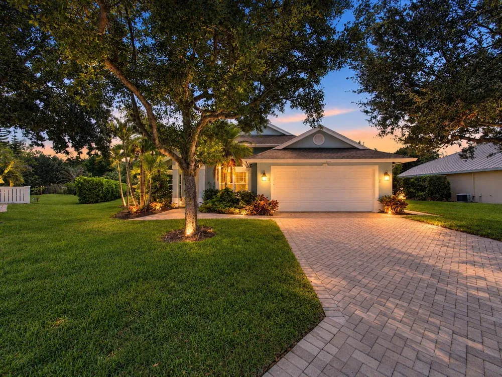 2166 SW MAINSAIL TERRACE Stuart, FL 34997