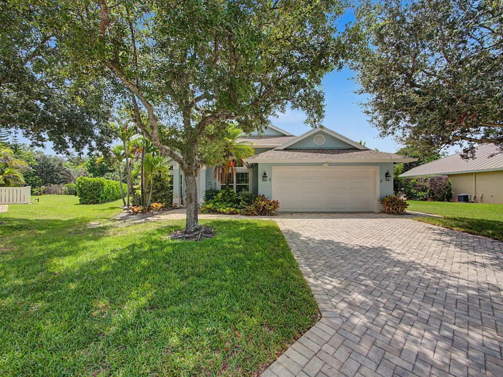 2166 SW MAINSAIL TERRACE Stuart, FL 34997