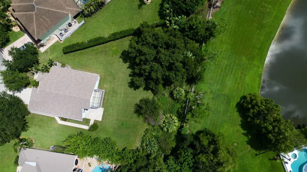 2166 SW MAINSAIL TERRACE Stuart, FL 34997