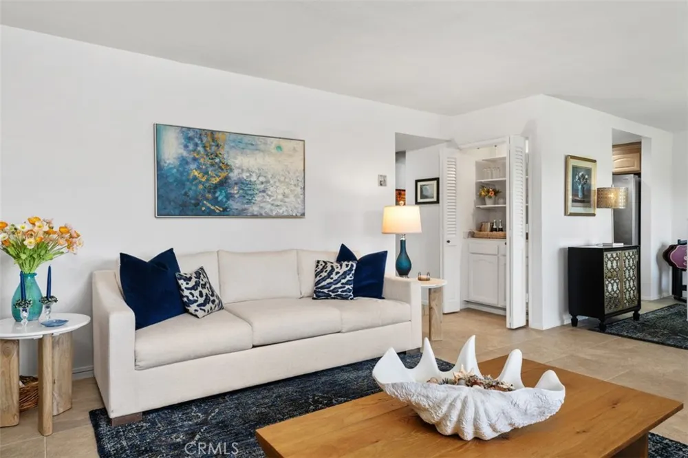 5369 Algarrobo #1C Laguna Woods, CA 92637