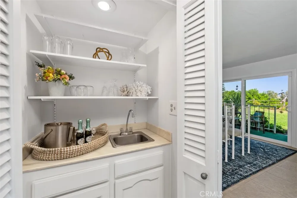 5369 Algarrobo #1C Laguna Woods, CA 92637
