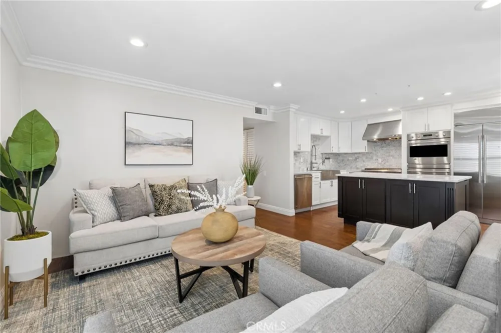 4497 Chase Drive #32 Huntington Beach, CA 92649