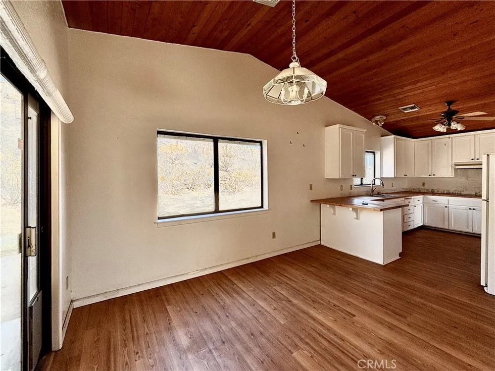 8234 Balsa Yucca Valley, CA 92284