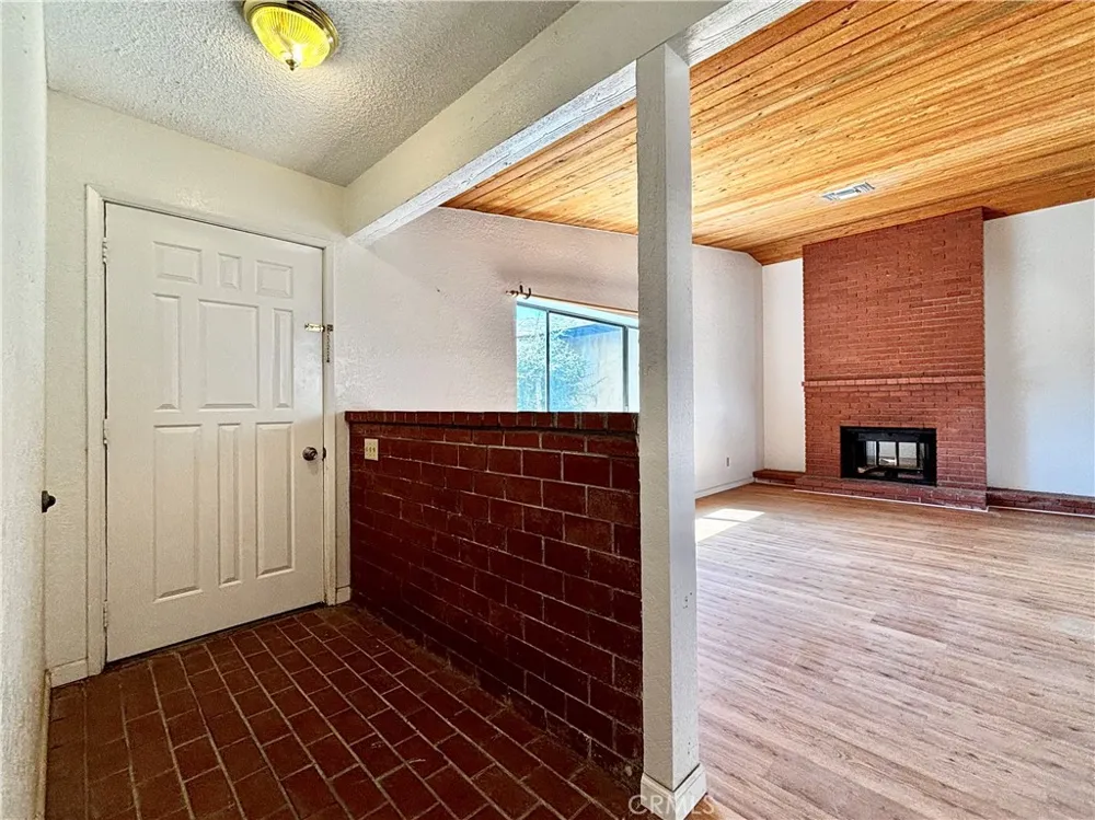8234 Balsa Yucca Valley, CA 92284