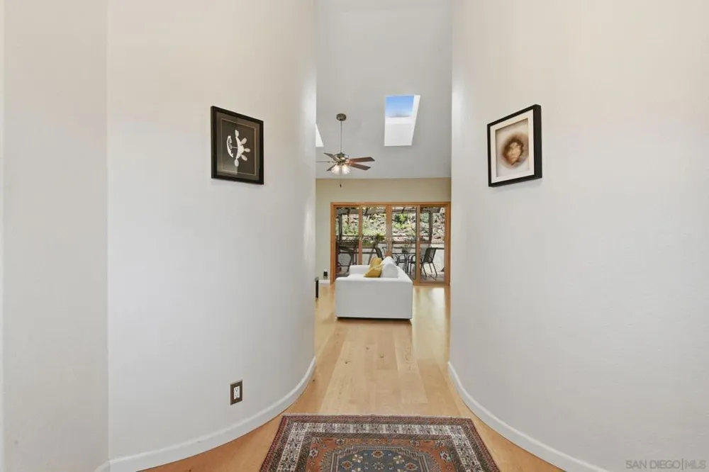1653 Vista Vereda El Cajon, CA 92019