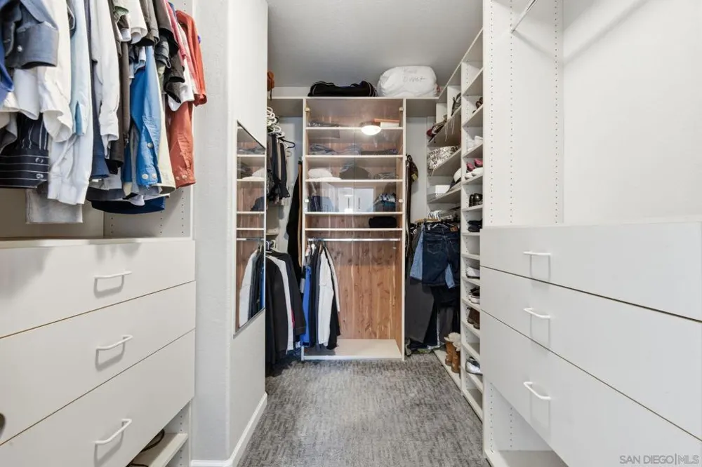 1653 Vista Vereda El Cajon, CA 92019