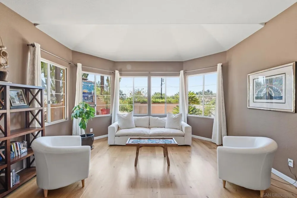 1653 Vista Vereda El Cajon, CA 92019