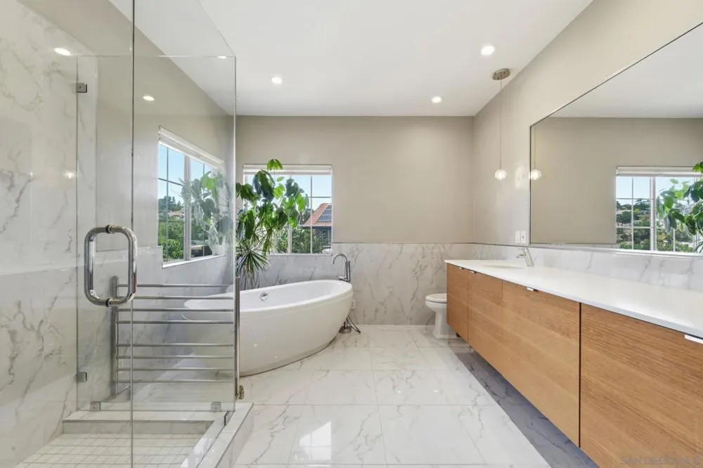 1653 Vista Vereda El Cajon, CA 92019