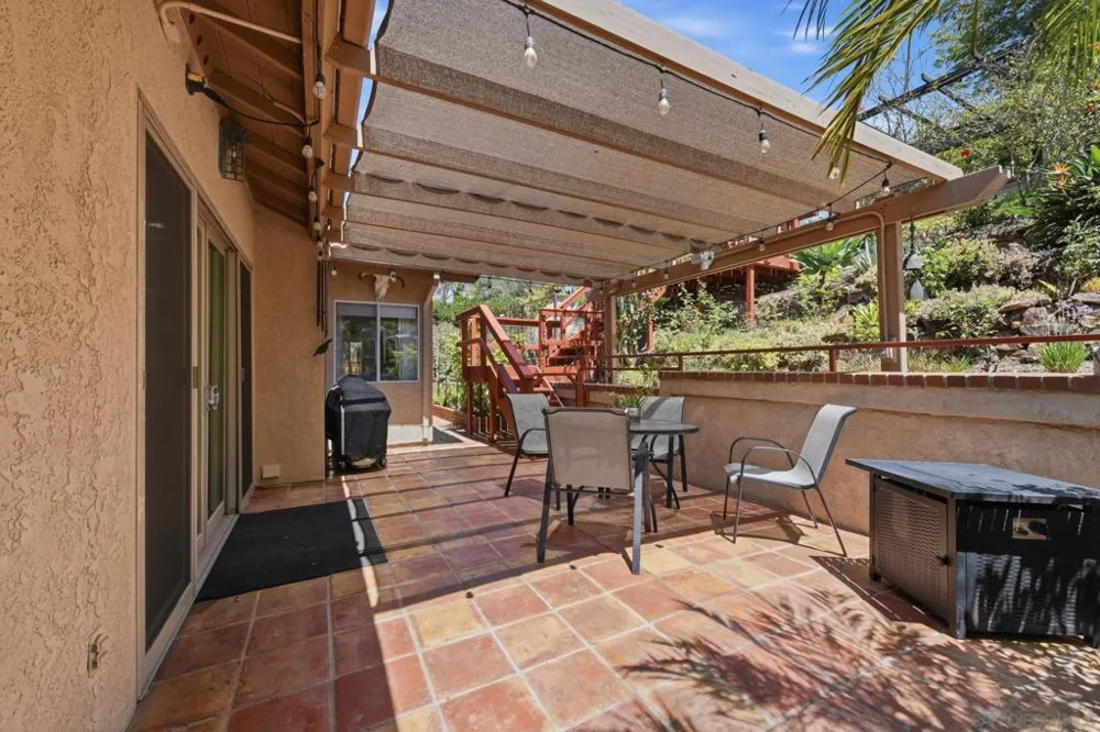 1653 Vista Vereda El Cajon, CA 92019