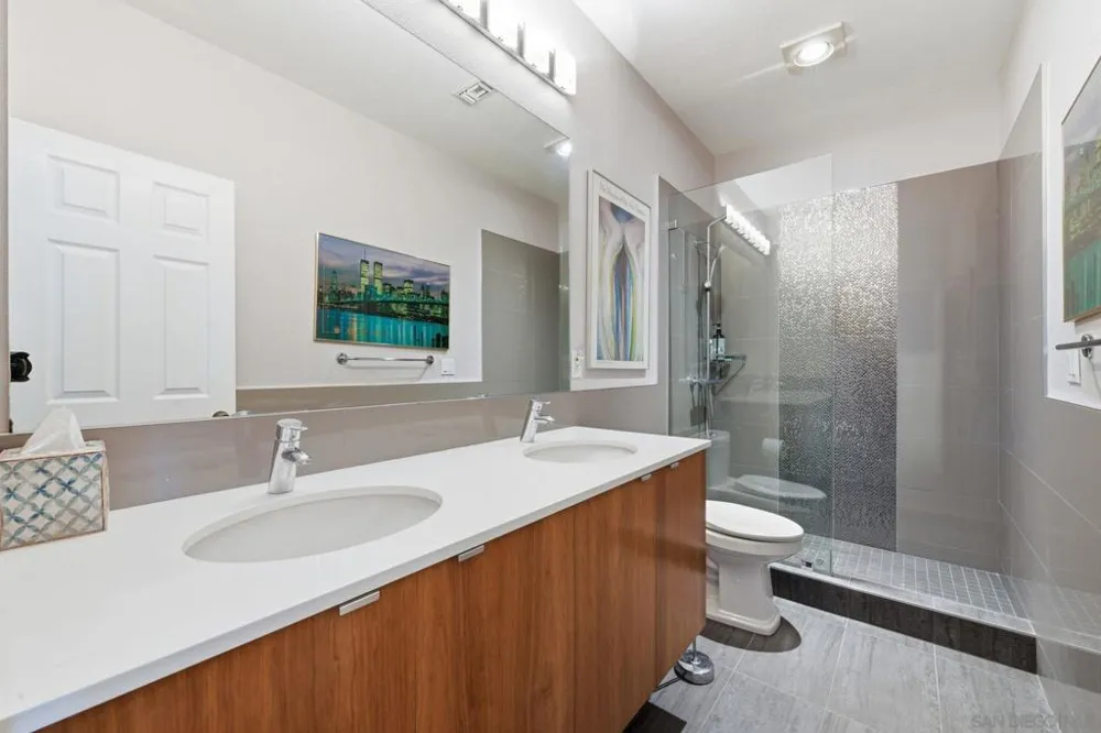 1653 Vista Vereda El Cajon, CA 92019