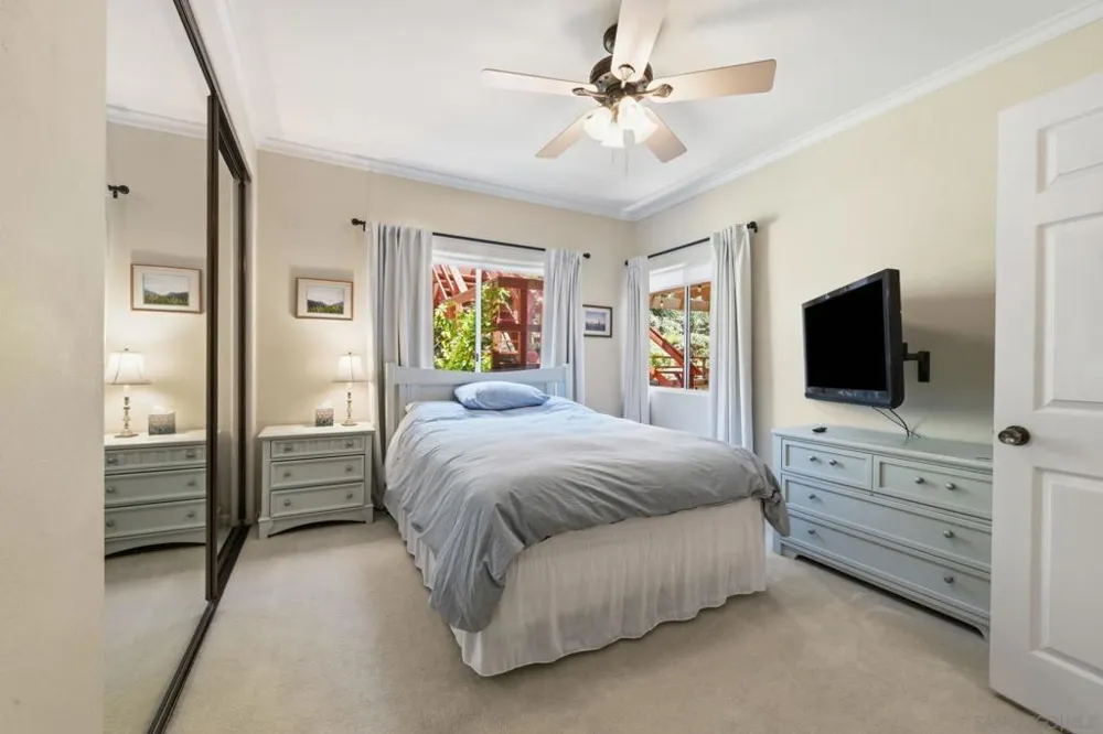 1653 Vista Vereda El Cajon, CA 92019
