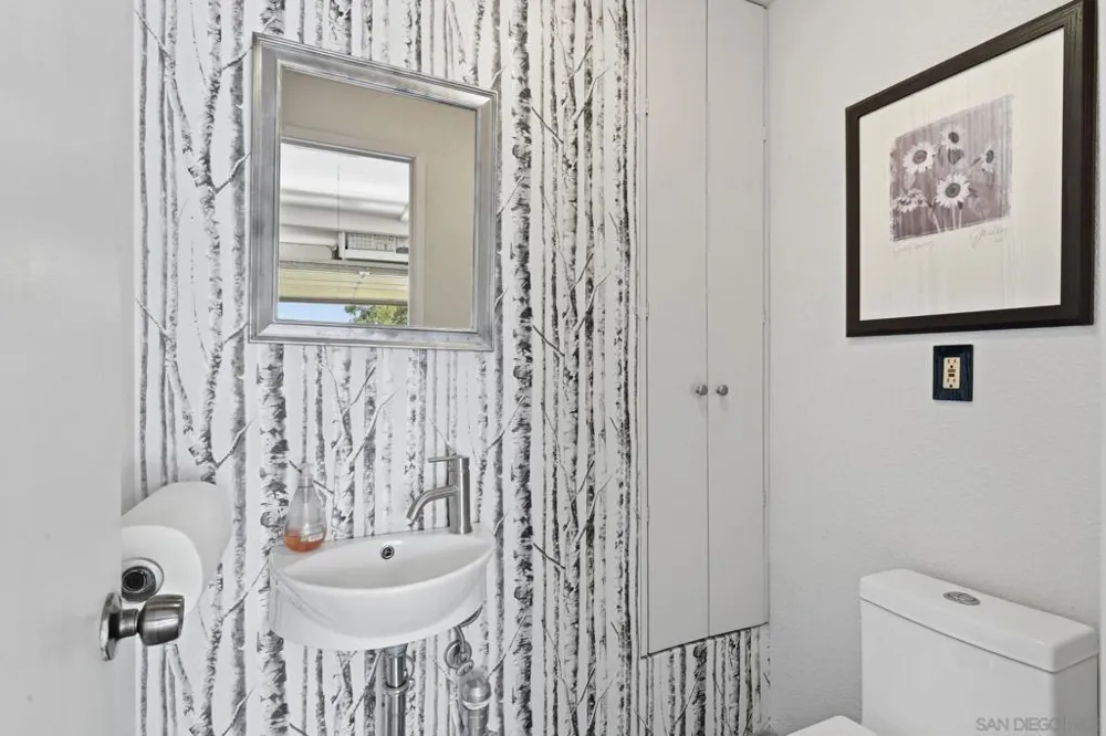 1653 Vista Vereda El Cajon, CA 92019