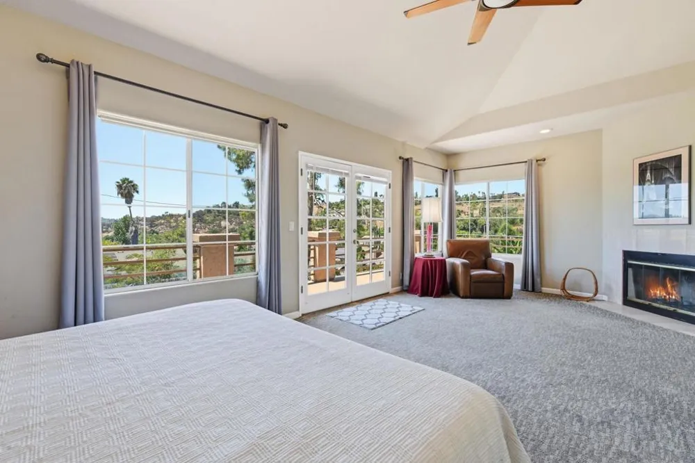 1653 Vista Vereda El Cajon, CA 92019