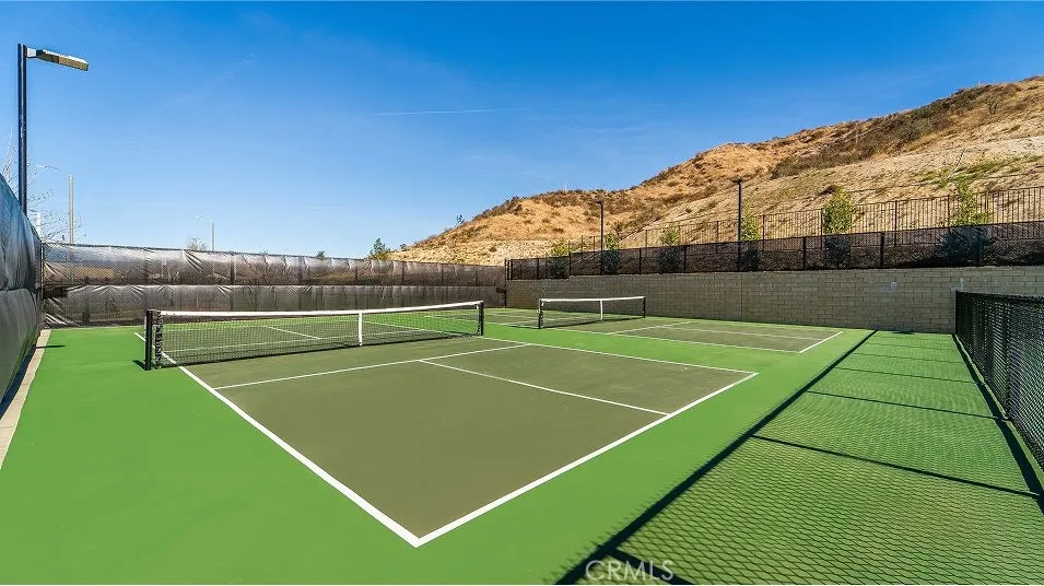 29786 Camino La Cumbre Valencia, CA 91354