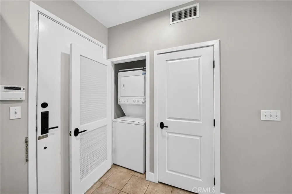 2367 Jefferson St #110 Torrance, CA 90501