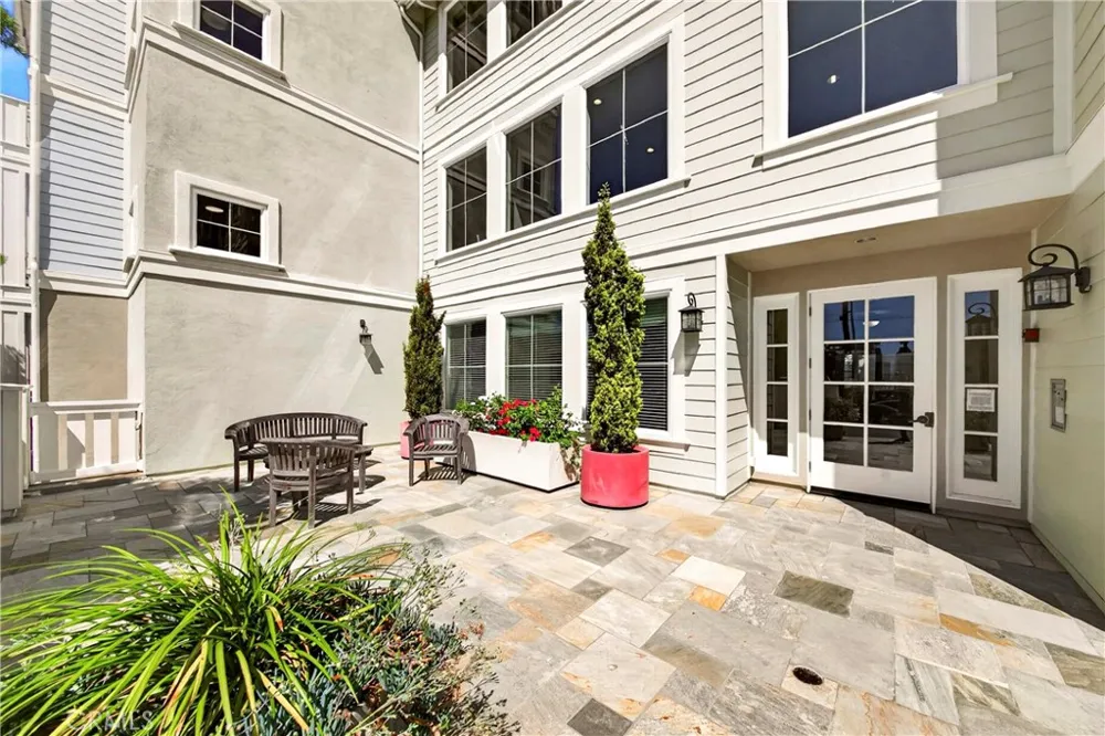 2367 Jefferson St #110 Torrance, CA 90501