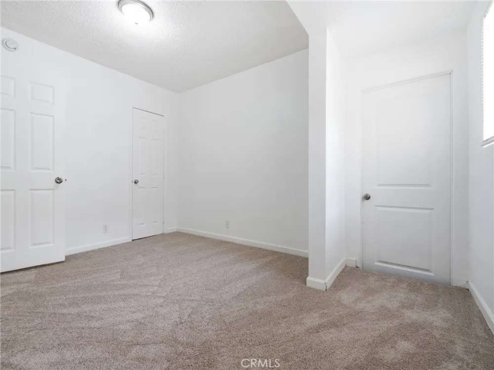 11137 Parr Avenue Sunland, CA 91040