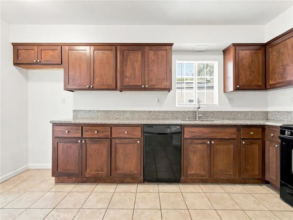 11137 Parr Avenue Sunland, CA 91040