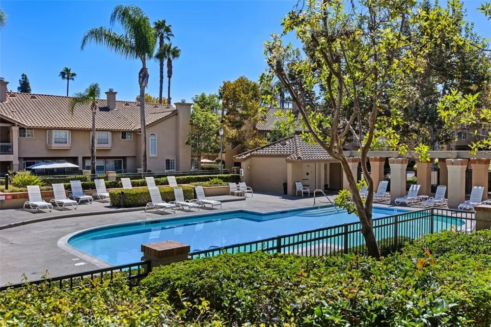 10 Sentinel Aliso Viejo, CA 92656