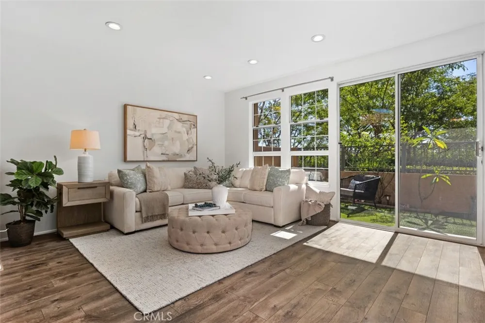 10 Sentinel Aliso Viejo, CA 92656