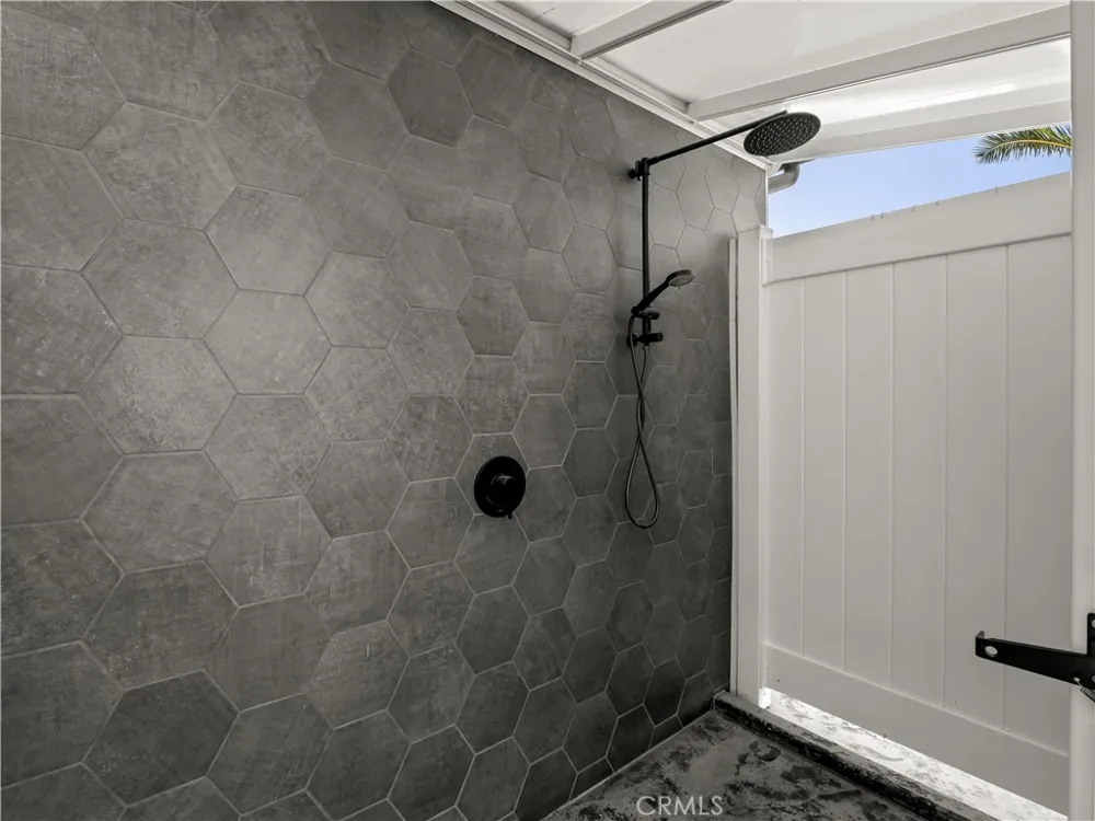 17113 Mark Madera, CA 93636