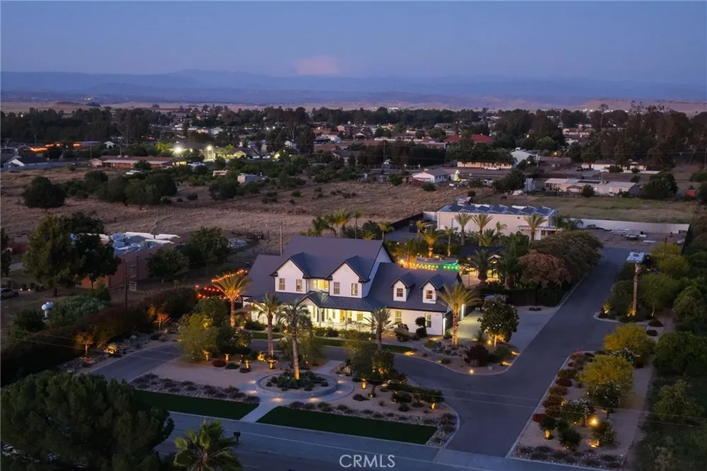 17113 Mark Madera, CA 93636