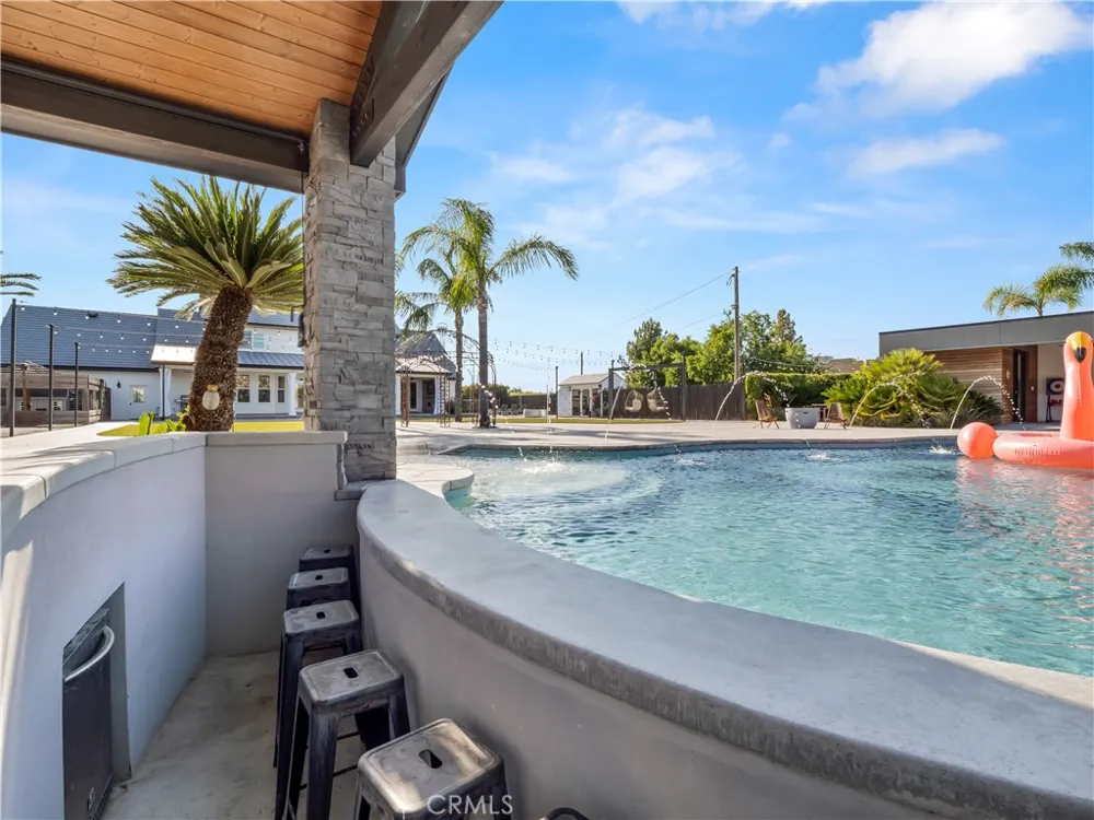 17113 Mark Madera, CA 93636