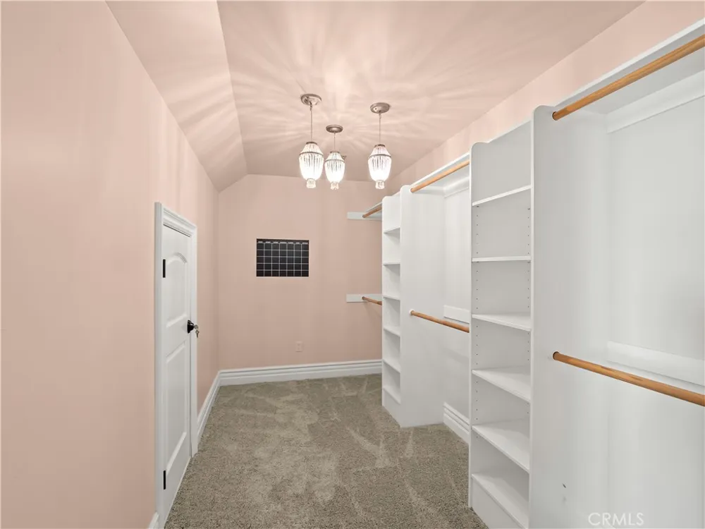 17113 Mark Madera, CA 93636