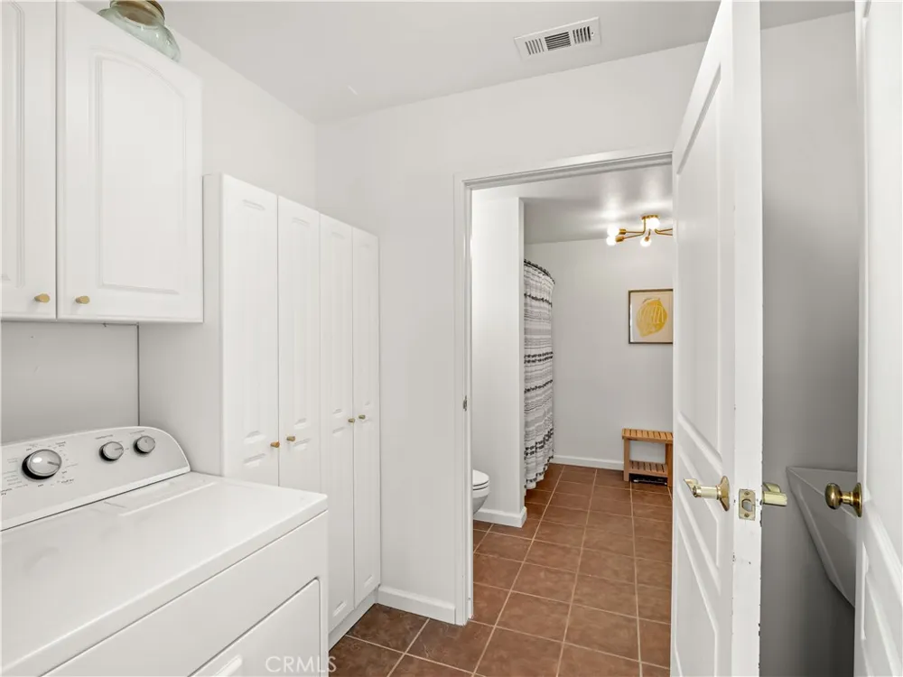 17113 Mark Madera, CA 93636