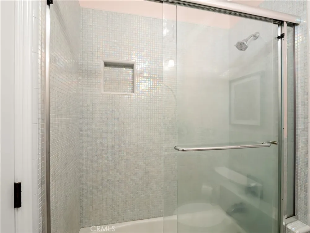 17113 Mark Madera, CA 93636