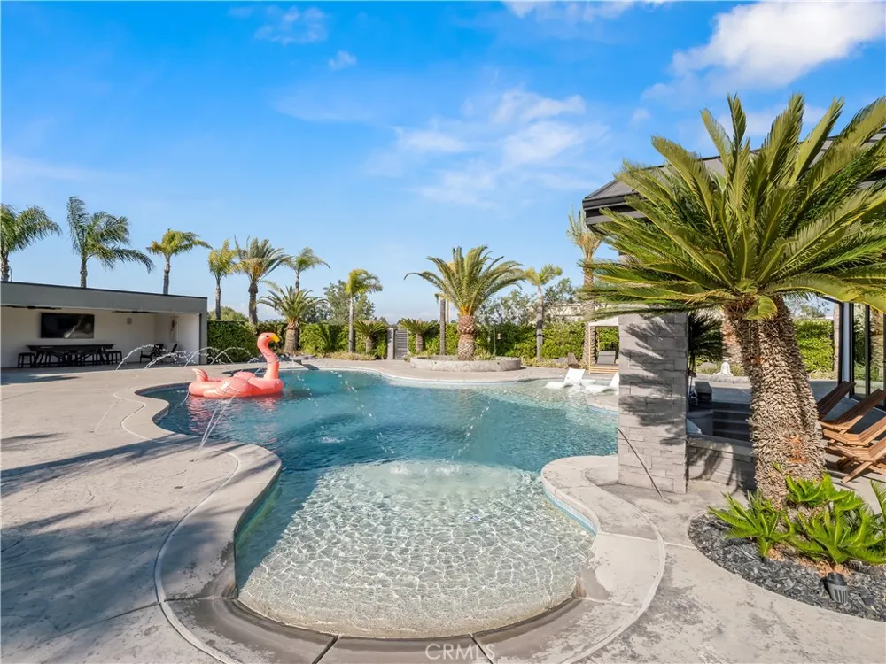 17113 Mark Madera, CA 93636