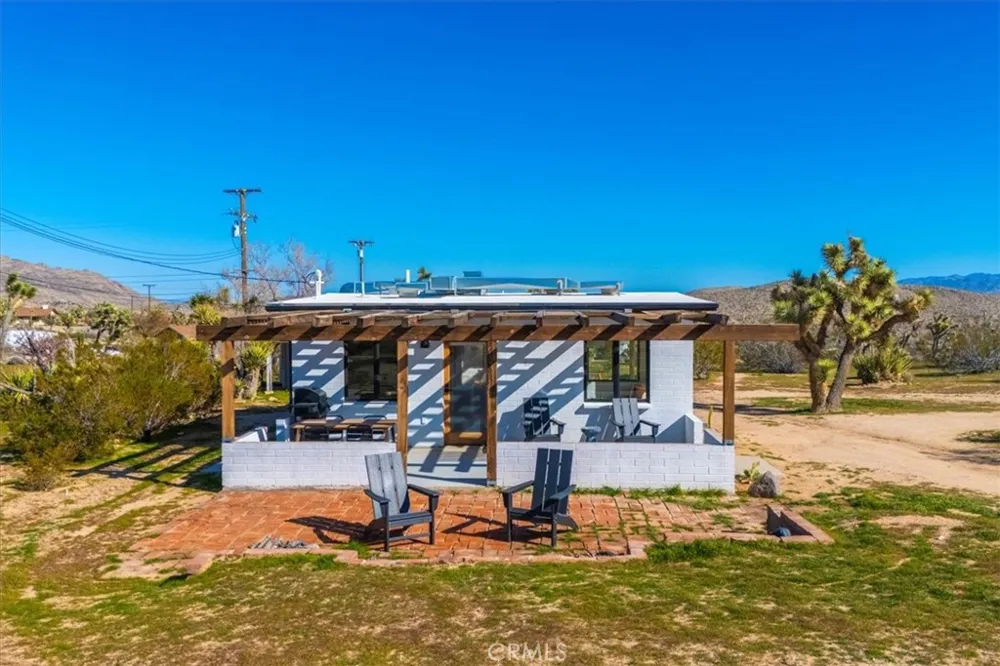 5437 Paradise View Road Yucca Valley, CA 92284