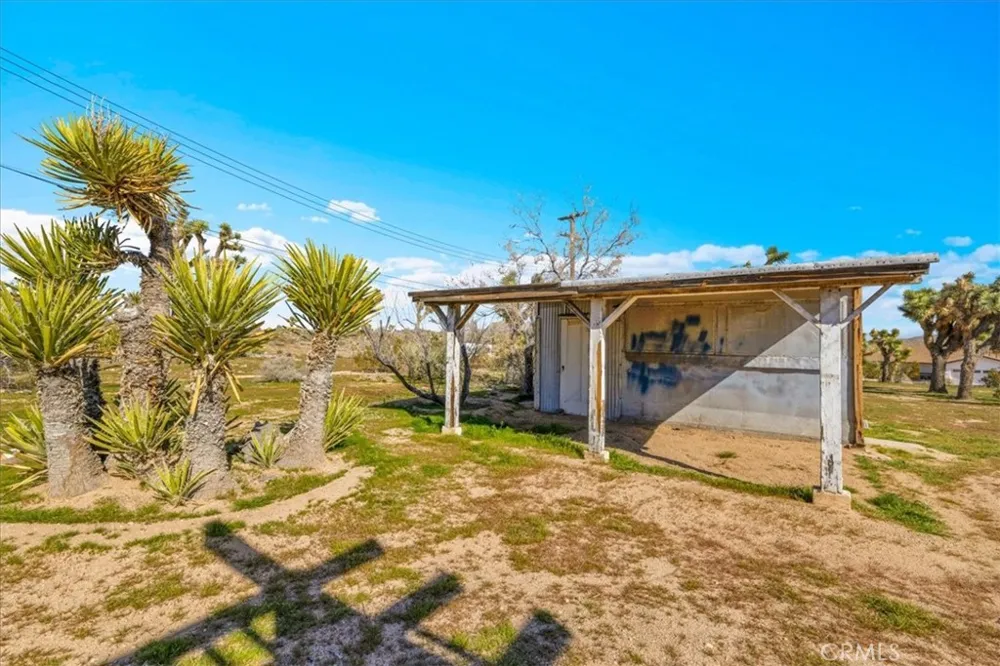 5437 Paradise View Road Yucca Valley, CA 92284