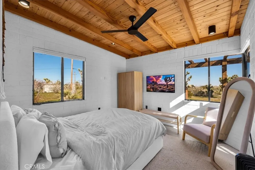 5437 Paradise View Road Yucca Valley, CA 92284