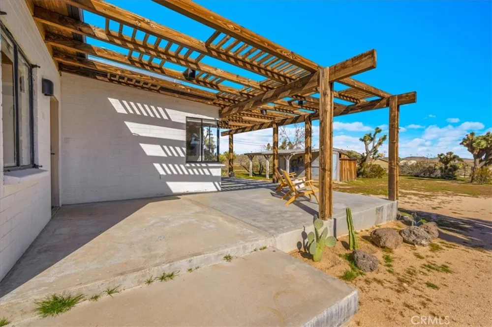 5437 Paradise View Road Yucca Valley, CA 92284