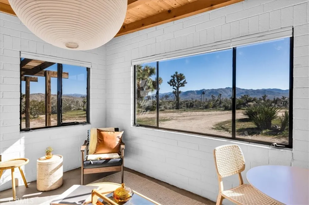 5437 Paradise View Road Yucca Valley, CA 92284