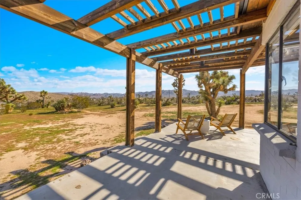 5437 Paradise View Road Yucca Valley, CA 92284