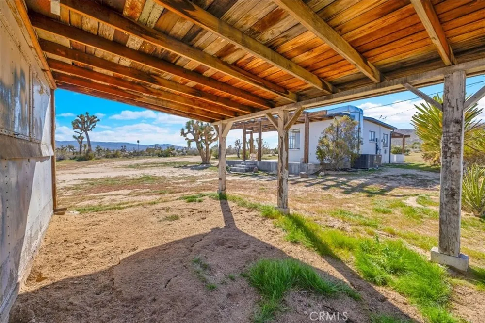 5437 Paradise View Road Yucca Valley, CA 92284