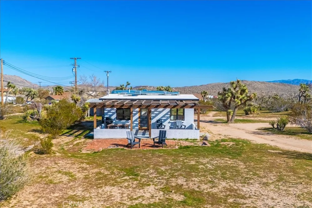 5437 Paradise View Road Yucca Valley, CA 92284