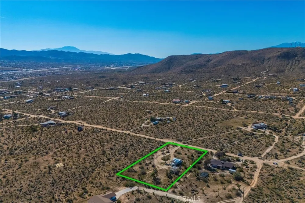 5437 Paradise View Road Yucca Valley, CA 92284