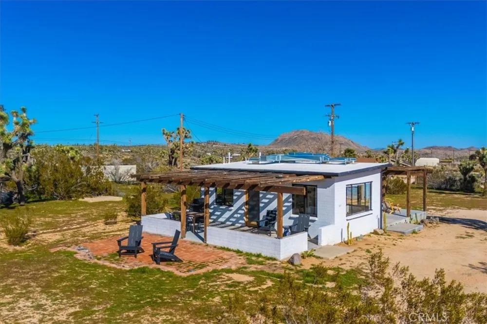 5437 Paradise View Road Yucca Valley, CA 92284