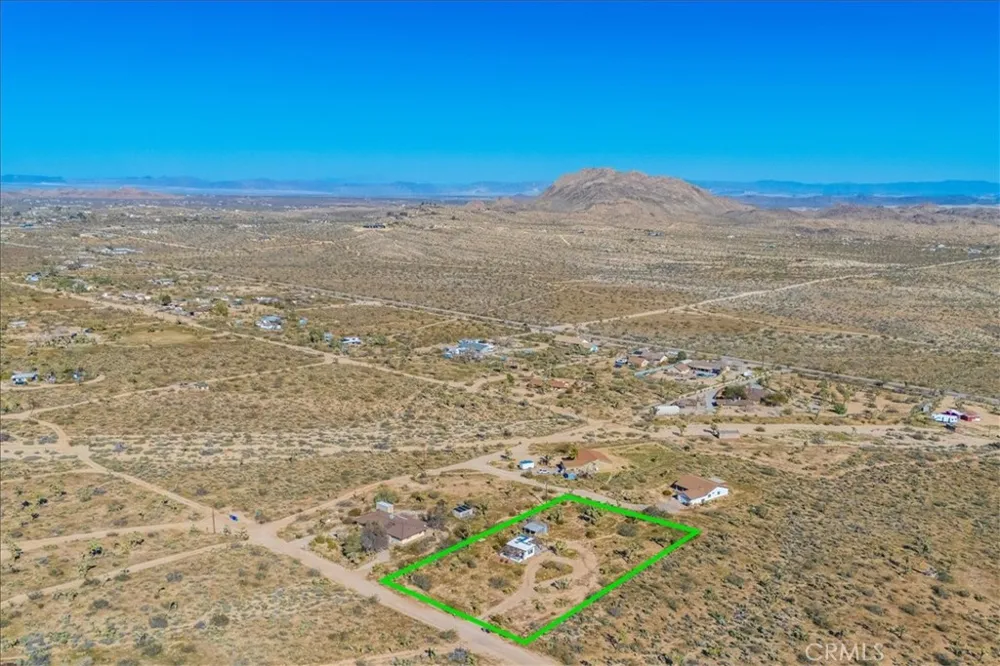 5437 Paradise View Road Yucca Valley, CA 92284